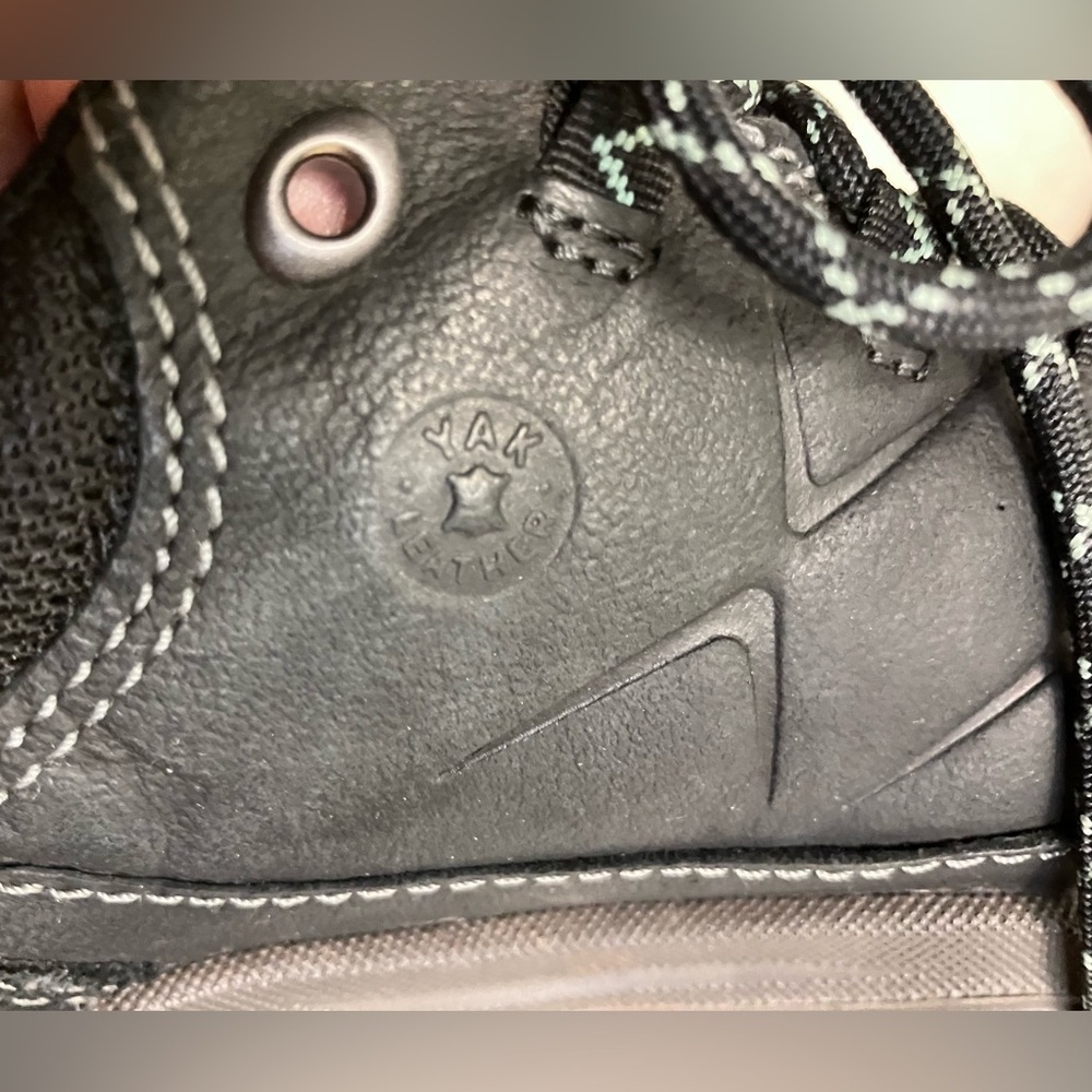 EUC ECCO Unisex Ulterra Gore-Tex Outdoor Hiking Leather Boot US 8-8.5/EU 39 - Picture 9 of 10